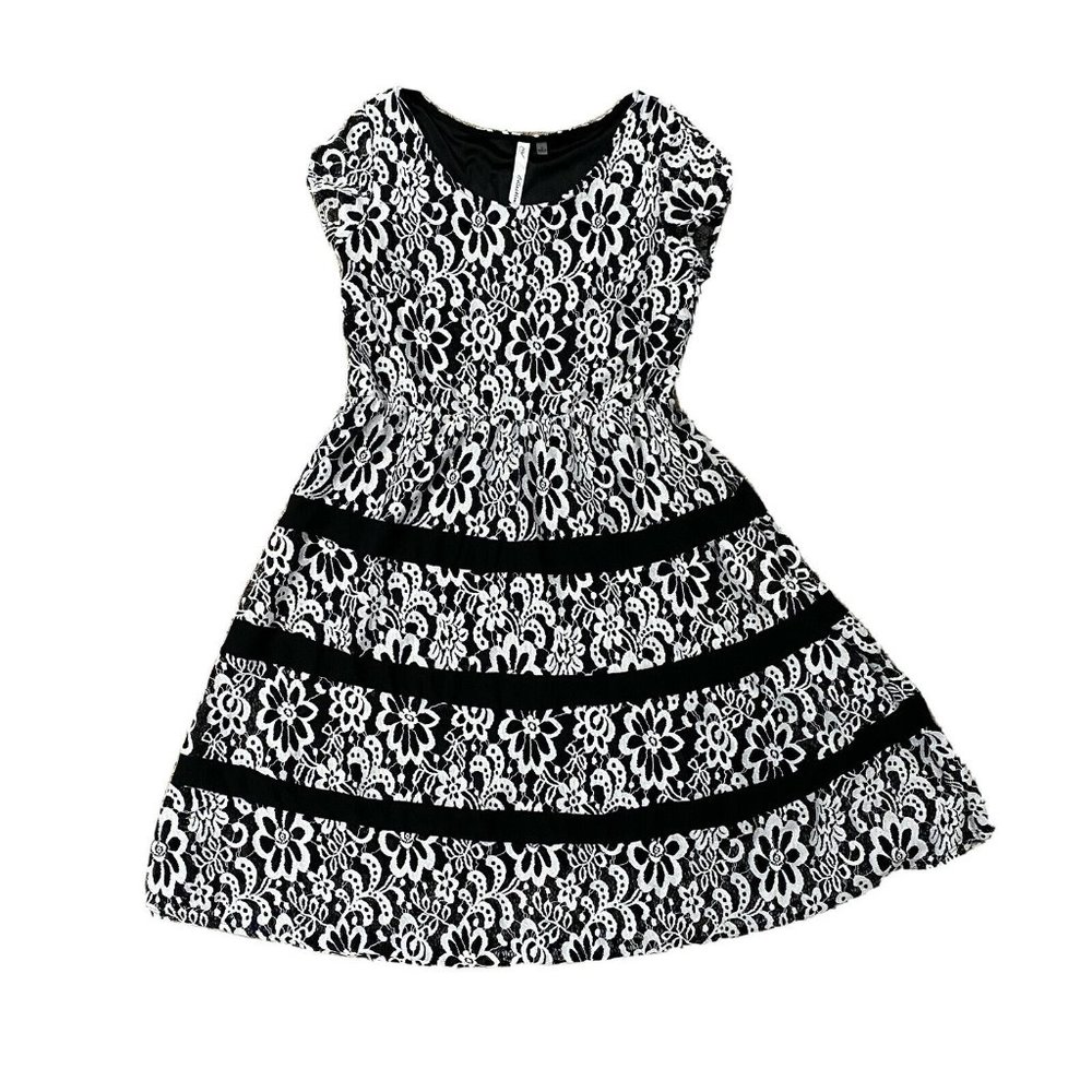 NY Collection Dress Med. Black Floral Knee Length